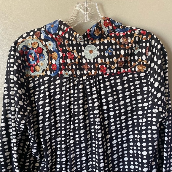 NWT ANU tunic size small Embroidered floral Cotton tunic Black white dots - Picture 5 of 12